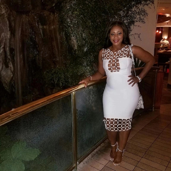 White bandage dress - Picture 2 of 2